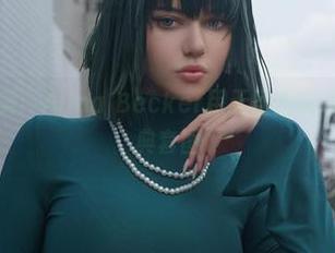 独特视角的美：Alina Becker用无圣光记录莫莉甘的经典套图